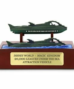 Outlet 👍 Best deal 😀 Disney Olszewski Figure - 20,000 Leagues Under The Sea 🛒 😍